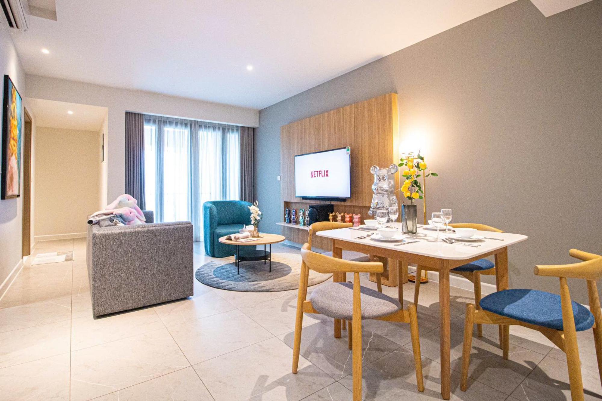 Highclass - D1mension & Zenity, Night Sky View And Ho Chi Minh City